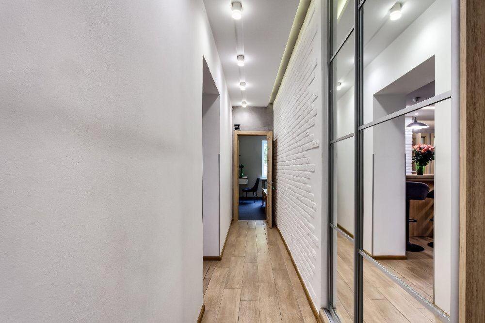 The Cube Rooms Львов Экстерьер фото